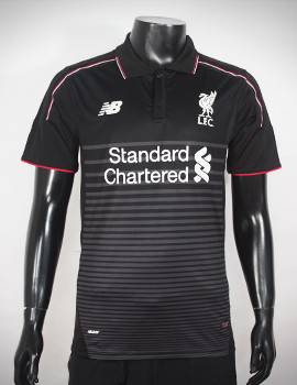 Mẫu áo Liverpool 2015-2016 sân khách mẫu thứ 3 màu đen