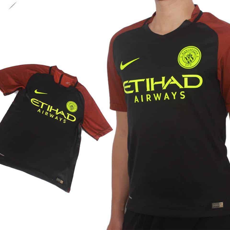 Mẫu áo đấu Manchester City 2016 2017 sân khách mẫu thứ 3