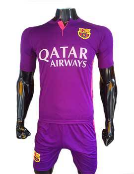 Mẫu quần áo Barcelona 2016 2017 sân khách màu tím