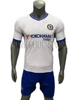 mẫu áo Chelsea 2016 2017 sân khách mầu trắng