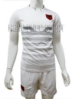 Mẫu áo tuyển Albania Euro 2016 2017 sân nhà màu trắng