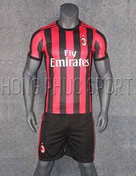 Mẫu áo đấu AC Milan 2017 2018 sân nhà