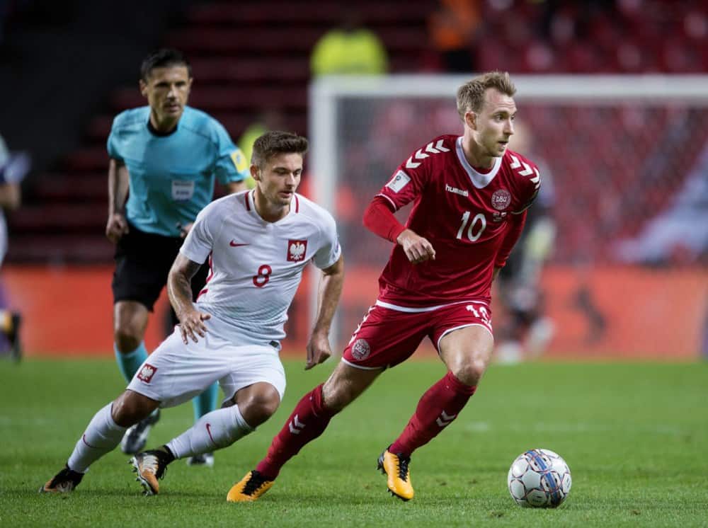 Áo đấu đội tuyển Đan Mạch World Cup 2018 Áo đấu đội tuyển Đan Mạch World Cup 2018