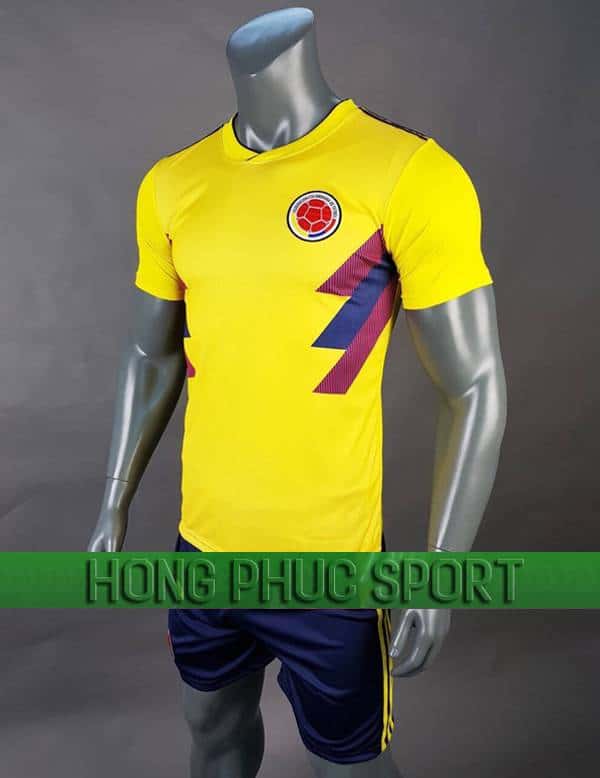 Chấm điểm bộ quần áo Colombia world cup 2018 sân nhà màu vàng Chấm điểm bộ quần áo Colombia world cup 2018 sân nhà màu vàng