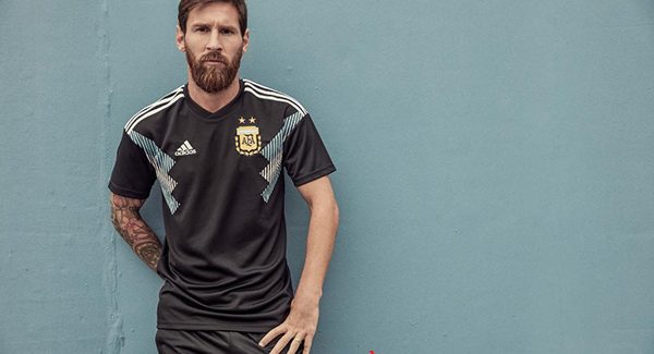 Siêu sao Messi nổi bật trong áo đấu đội tuyển Argentina