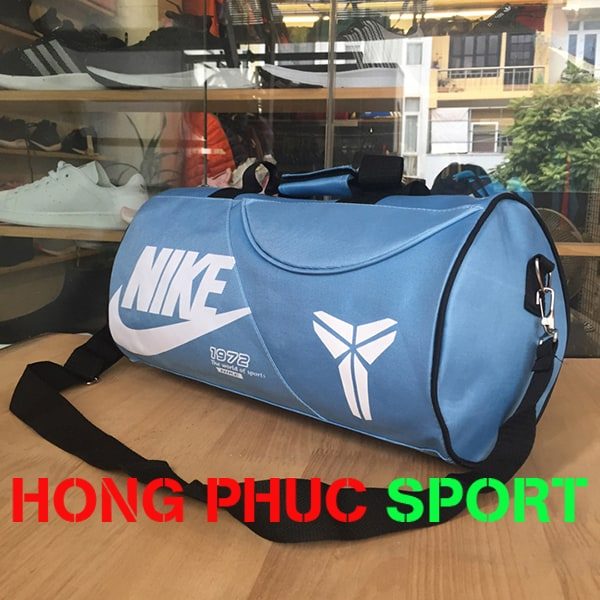 Túi trống thể thao Nike 1972 màu xanh ngọc