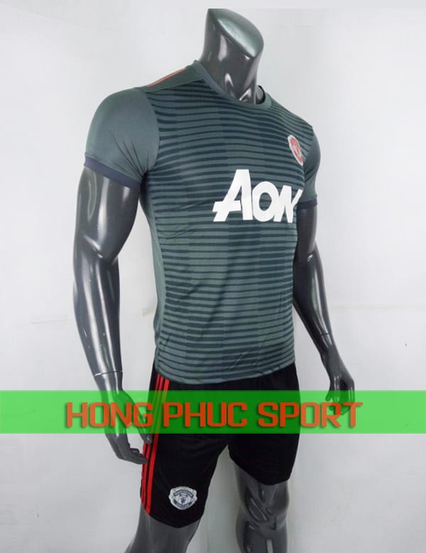 Bộ áo training Man United 2018 2019 màu xám