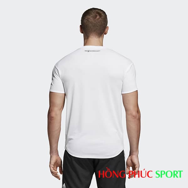Mẫu áo đấu sân nhà đội tuyển Đức (góc nhìn sau)