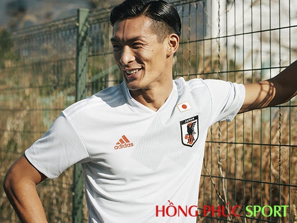 Mẫu áo đấu sân khách đội tuyển Nhật Bản World Cup 2018