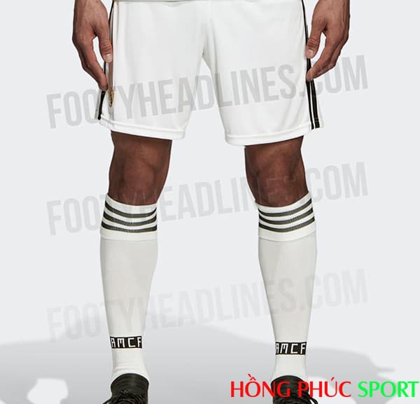 Quần và tất thi đấu của bộ áo đấu Real Madrid sân nhà 2018 2019 Quần và tất thi đấu của bộ áo đấu Real Madrid sân nhà 2018 2019