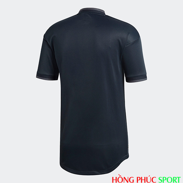 Mặt sau áo đấu Real Madrid mùa giải 2018 2019 sân khách Mặt sau áo đấu Real Madrid mùa giải 2018 2019 sân khách