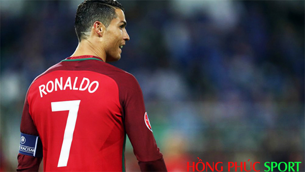 Đội trưởng Ronaldo tuyển Bồ Đào Nha Đội trưởng Ronaldo tuyển Bồ Đào Nha