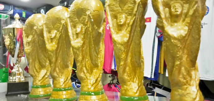 Bán Cúp Vàng FIFA World Cup 2018 thương hiệu Việt