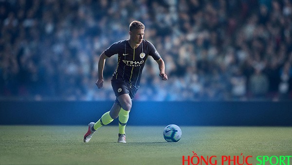 Áo đấu Man City sân khách mùa giải 2018 2019