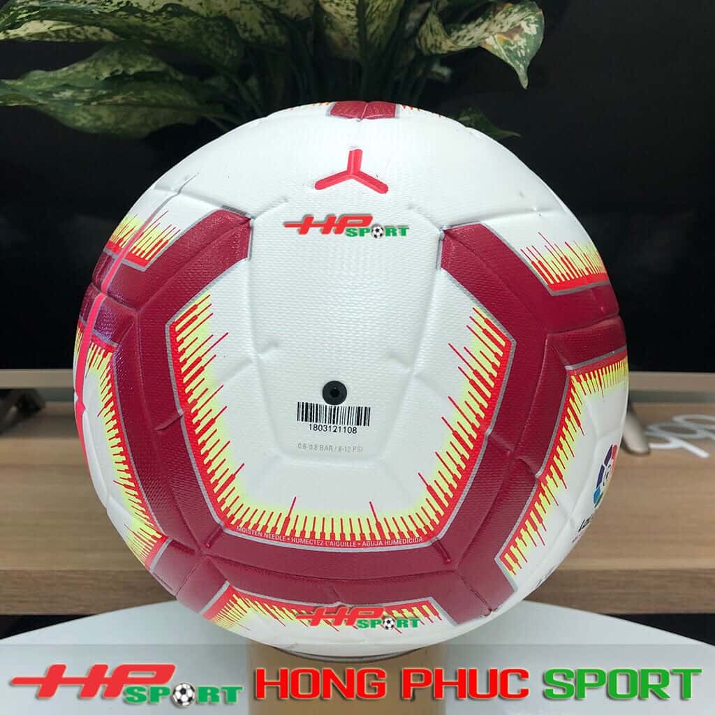 Bóng đá LALIGA 2019 sọc đỏ tặng kim bơm Bóng đá LALIGA 2019 sọc đỏ tặng kim bơm