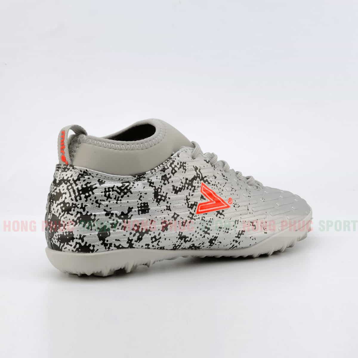 GIÀY ĐÁ BÓNG ĐỘNG LỰC MITRE 170501 MÀU TRẮNG BẠC GIÀY ĐÁ BÓNG ĐỘNG LỰC MITRE 170501 MÀU TRẮNG BẠC