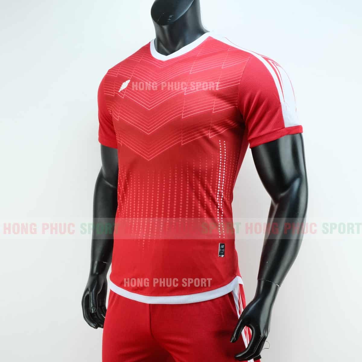 Áo đá bóng NB vải dệt màu đỏ không logo 2019 2020 Áo đá bóng NB vải dệt màu đỏ không logo 2019 2020