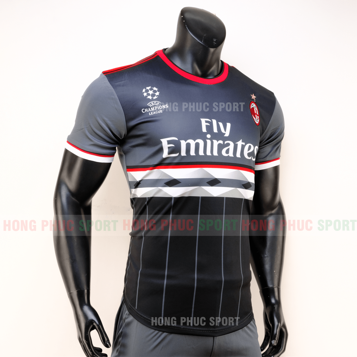 ÁO BÓNG ĐÁ AC MILAN 2019 2020 MÀU ĐEN XÁM ÁO BÓNG ĐÁ AC MILAN 2019 2020 MÀU ĐEN XÁM