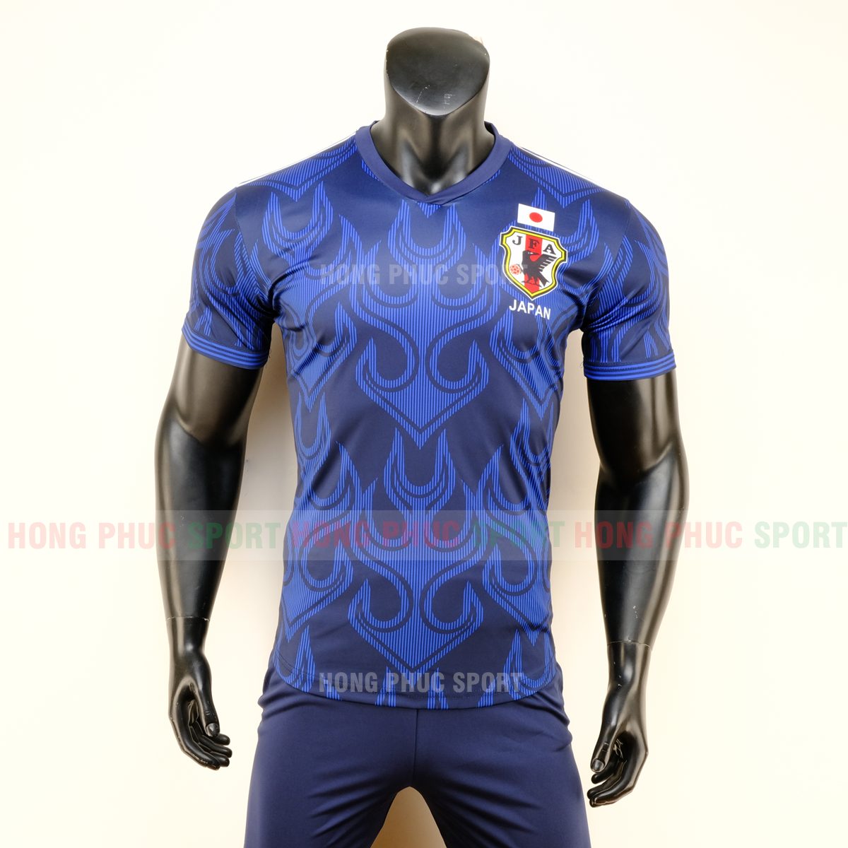 Áo bóng đá đội tuyển Nhật Bản sân nhà 2019 màu xanh Áo bóng đá đội tuyển Nhật Bản sân nhà 2019 màu xanh
