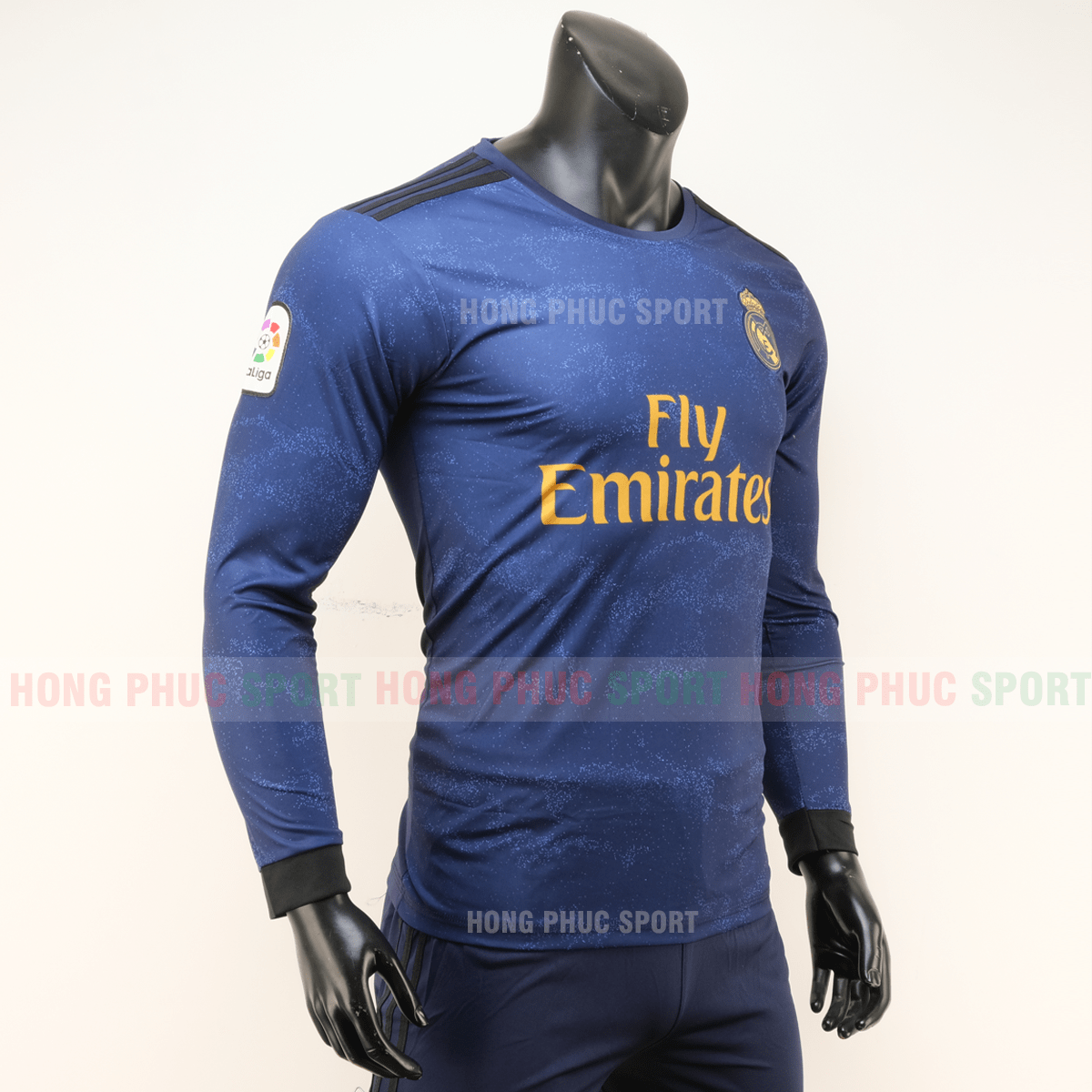 ÁO BÓNG ĐÁ REAL MADRID DÀI TAY SÂN KHÁCH 2019 2020 MÀU XANH BẠC HÀ ÁO BÓNG ĐÁ REAL MADRID DÀI TAY SÂN KHÁCH 2019 2020 MÀU XANH BẠC HÀ