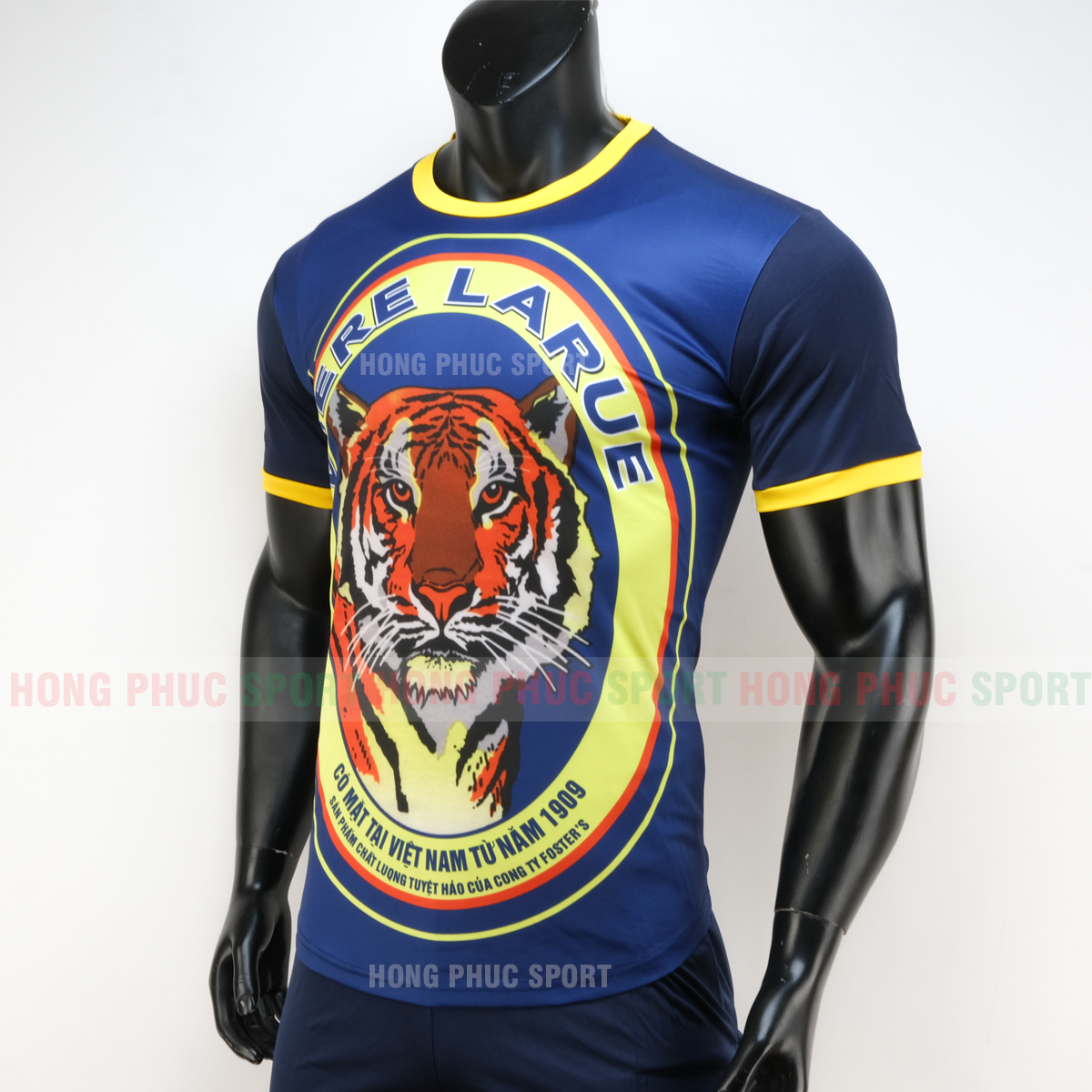 Áo đá bóng thương hiệu Beer Larue 2019 2020 màu xanh Áo đá bóng thương hiệu Beer Larue 2019 2020 màu xanh