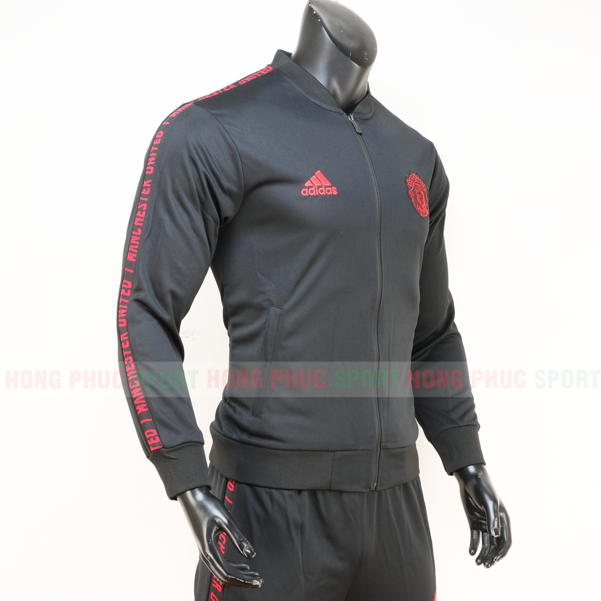 Áo khoác Manchester United 2019-2020 màu đen super fake Thái Lan Áo khoác Manchester United 2019-2020 màu đen super fake Thái Lan