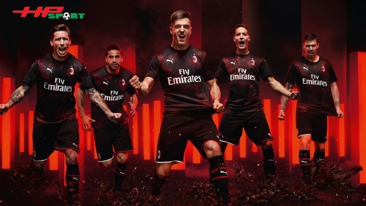 Áo bóng đá AC Milan mẫu thứ ba 2020 2021 mùa giải mới