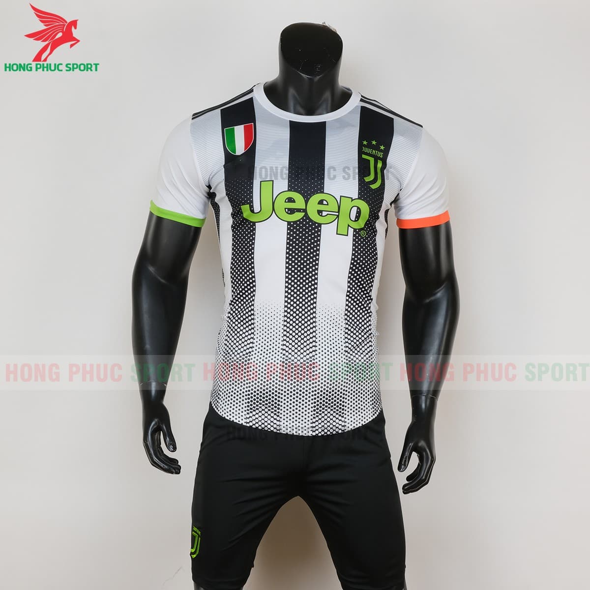 Áo bóng đá Juventus mẫu thứ tư mùa giải 2019 2020 hàng việt nam sản xuất