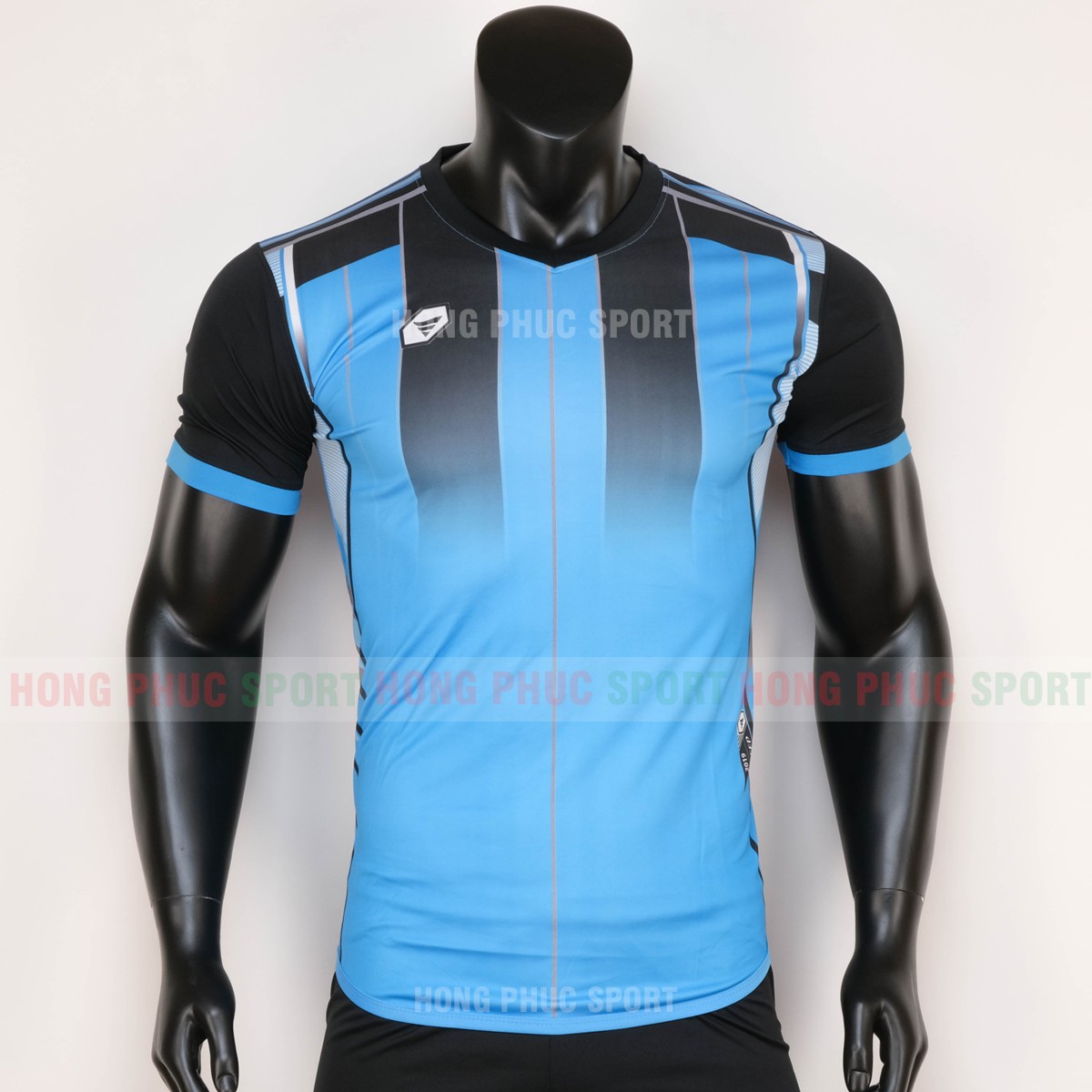 ao-bong-da-khong-logo-target-2020-mau-bich-1 ao-bong-da-khong-logo-target-2020-mau-bich-1