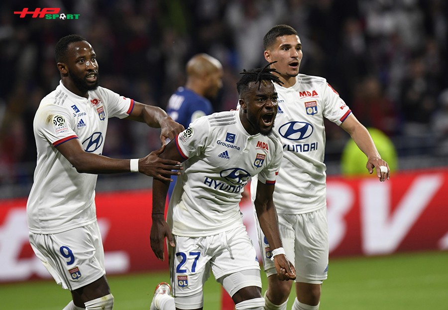 Mẫu áo đánh dấu sự trở lại Olympique Lyonnais