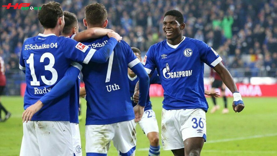 Schalke 04 con đường tìm lại ánh hào quang