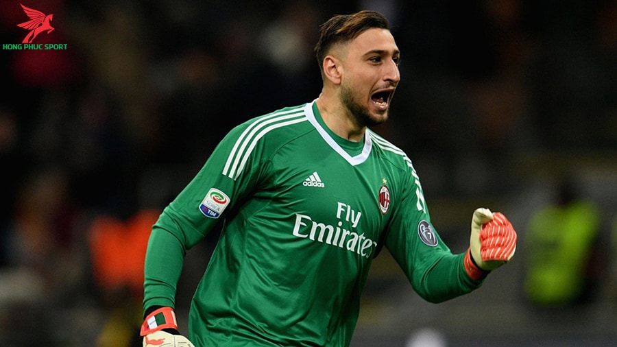 Áo thủ môn AC Milan lên ngôi tại The GOAL 2020 Áo thủ môn AC Milan lên ngôi tại The GOAL 2020