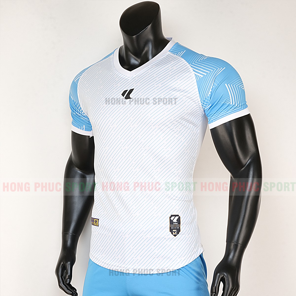 ao-bong-da-khong-logo-lidas-wariors-trang-xanh-bich-4 Áo bóng đá không logo Lidas wariors trắng xanh bích 2