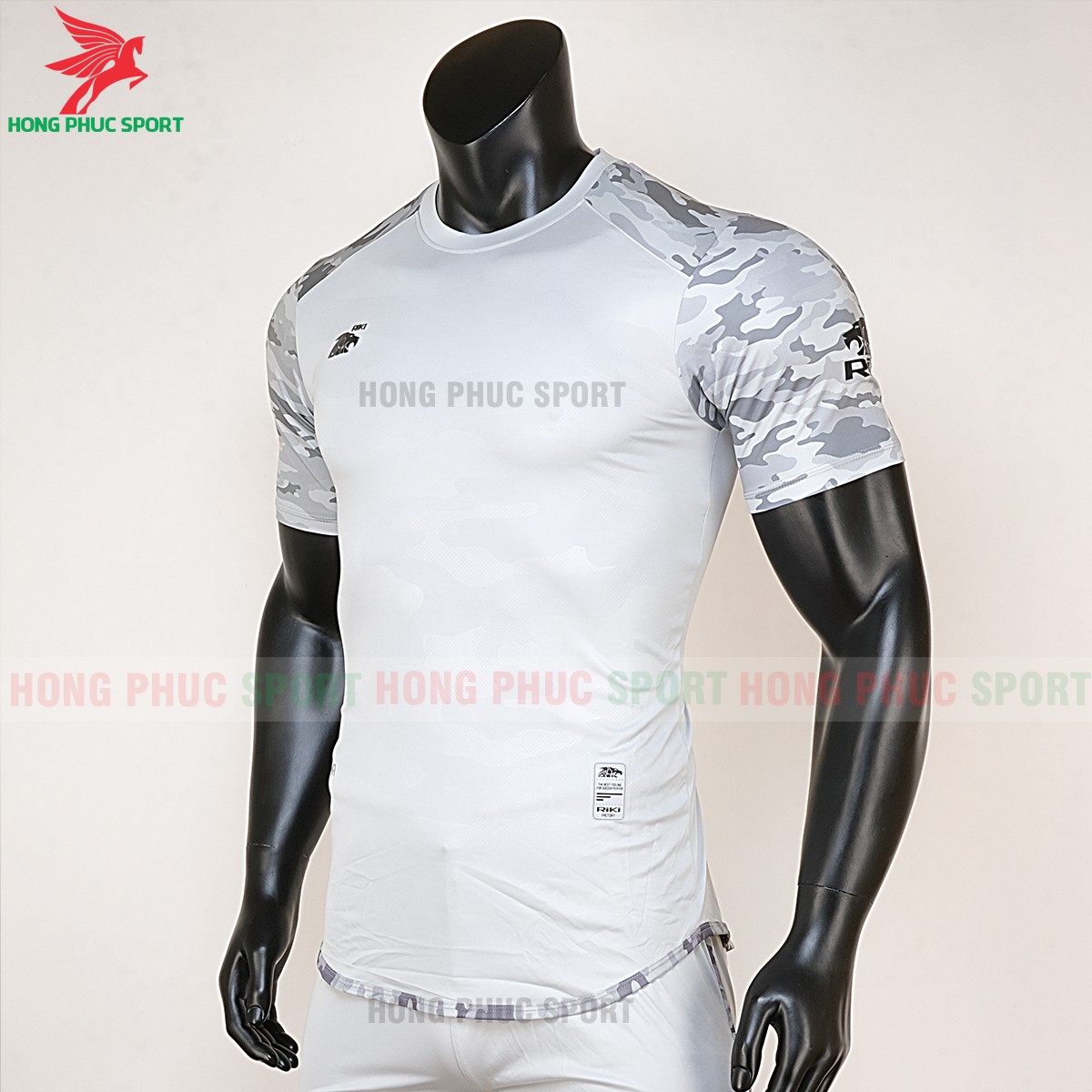 ao-bong-da-khong-logo-riki-camor-xam-4 Áo bóng đá không logo Riki camor xám 2