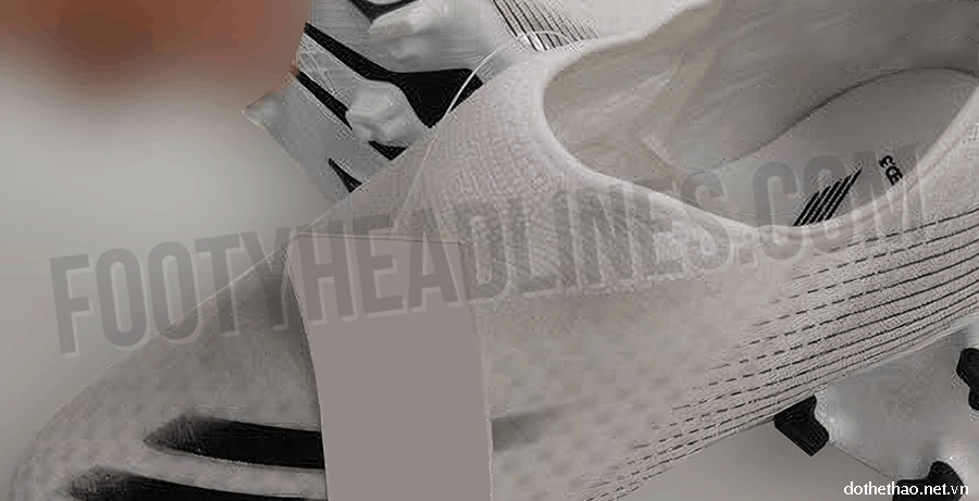 Adidas X Ghosted có màu trắng chủ đạo