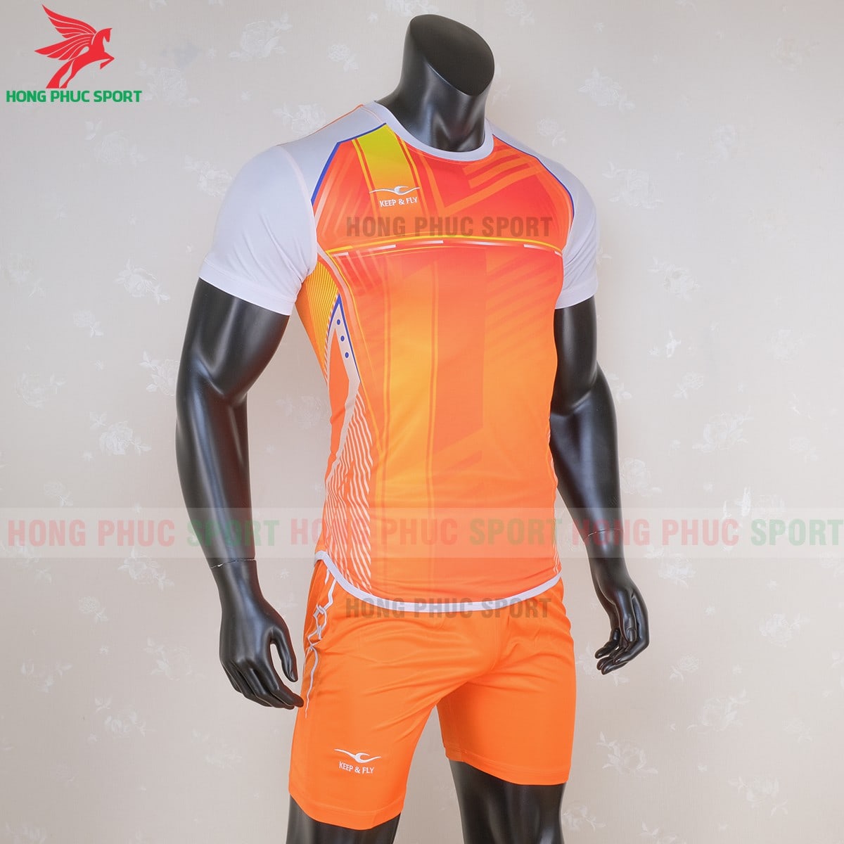 Áo không logo Keep & Fly Warrior màu cam (phải) Áo không logo Keep & Fly Warrior màu cam (phải)