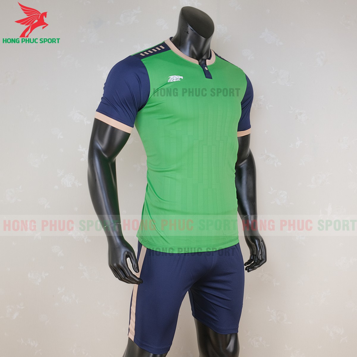 Áo đá banh không logo Riki Neck xanh lá cây 2020 2021 Áo đá banh không logo Riki Neck xanh lá cây 2020 2021