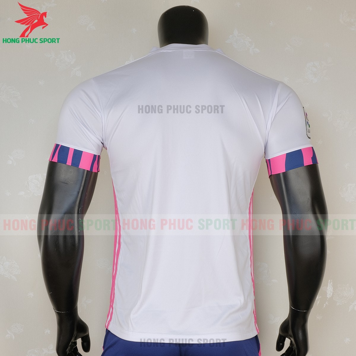 ao-bong-da-real-madrid-2020-2021-san-nha-mau-2-1