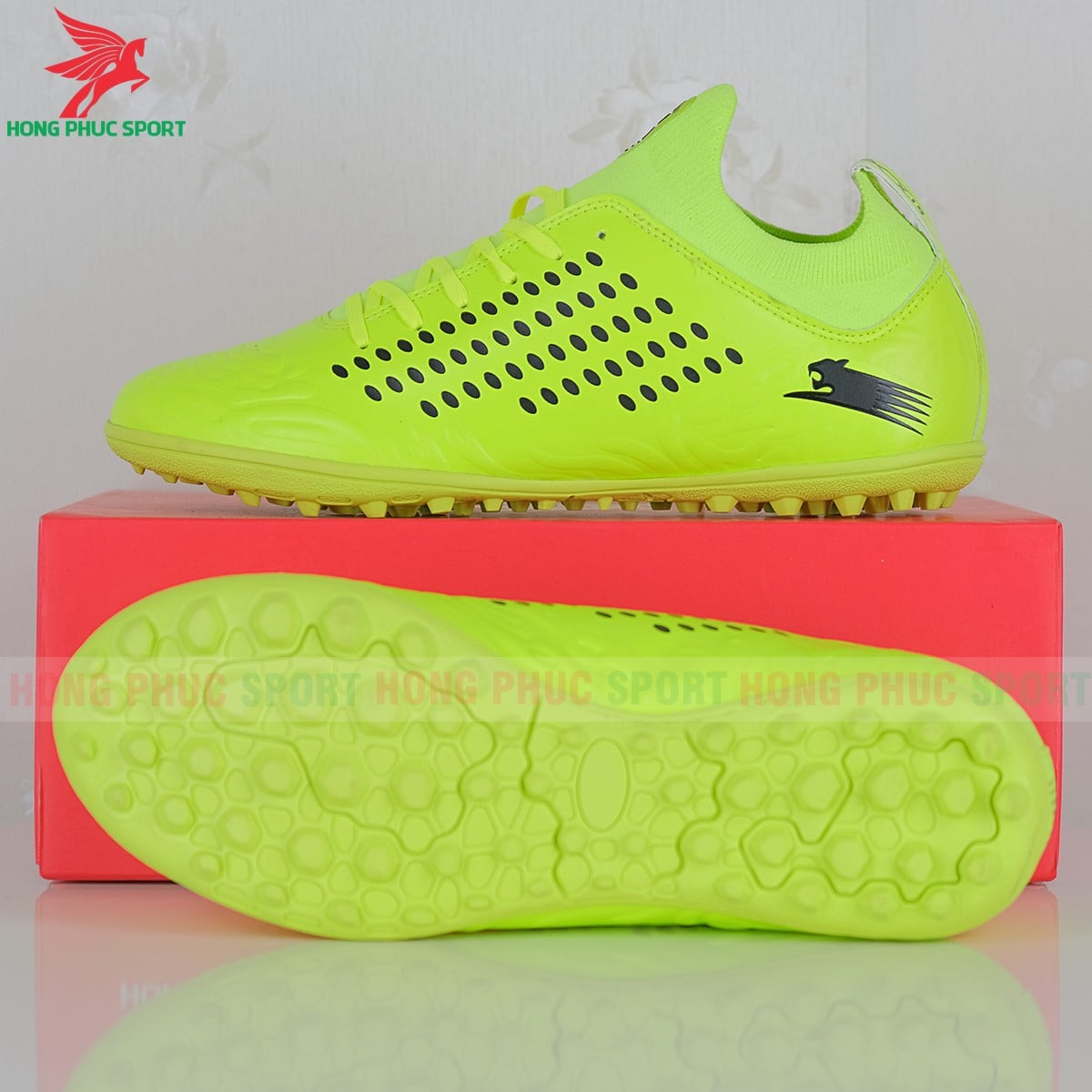 Giày đá bóng Zuka 03 màu vàng Giày đá bóng Zuka 03 màu vàng