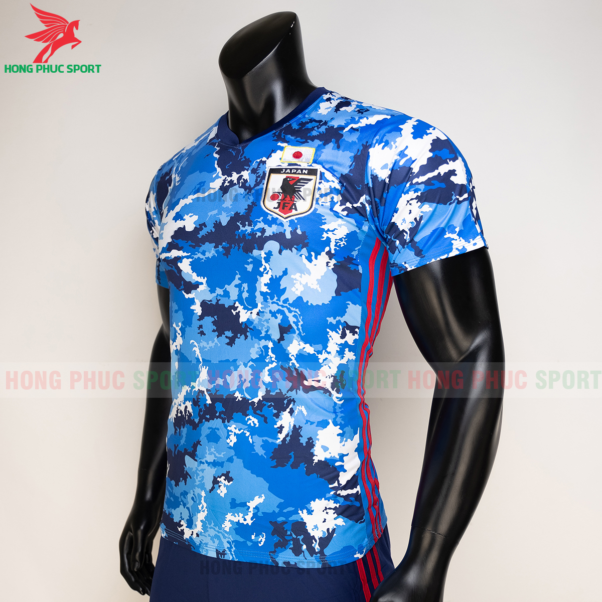 ao-bong-da-tuyen-nhat-2021-san-nha-thun-lanh-5