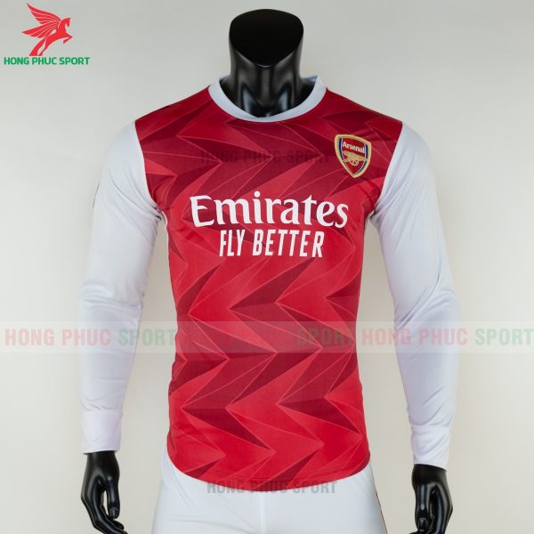 ao-dai-tay-Arsenal-2020-san-nha-1