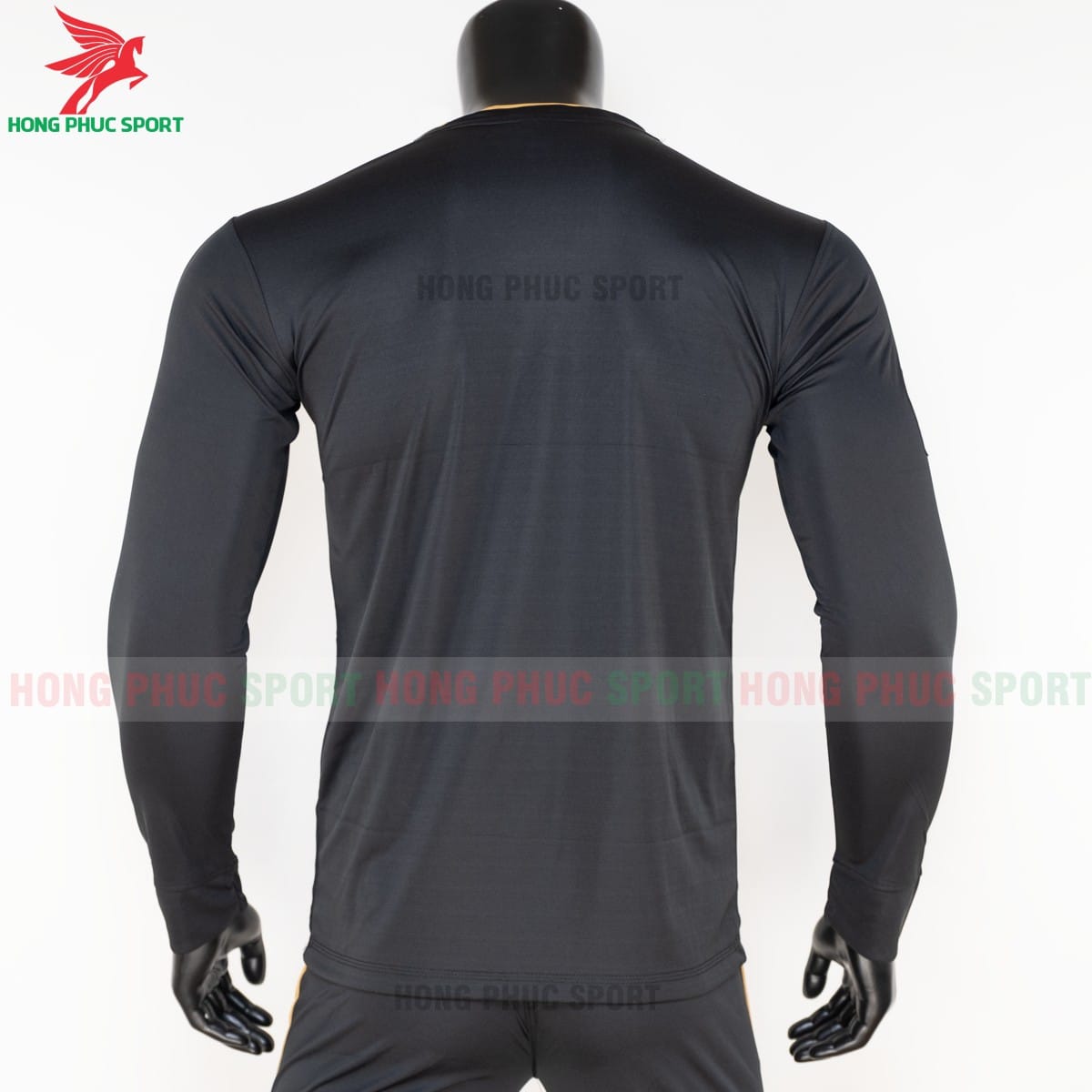 ao-dai-tay-Barcelona-2020-san-khach-7 ao-dai-tay-Barcelona-2020-san-khach-7