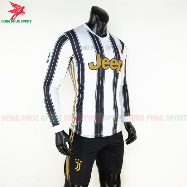 ao-dai-tay-Juventus-2020-san-nha-6