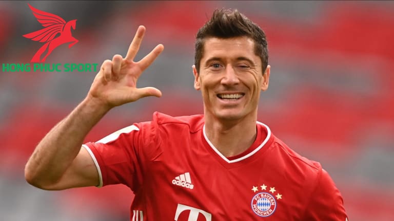 Robert-Lewandowski-cau-thu-nam-xuat-sac-nhat-2020