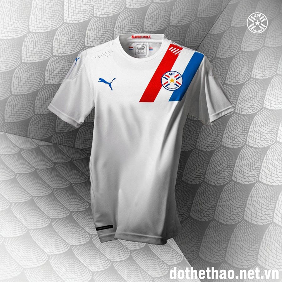 ao-dau-san-khach-Paraguay-Copa-America-2020