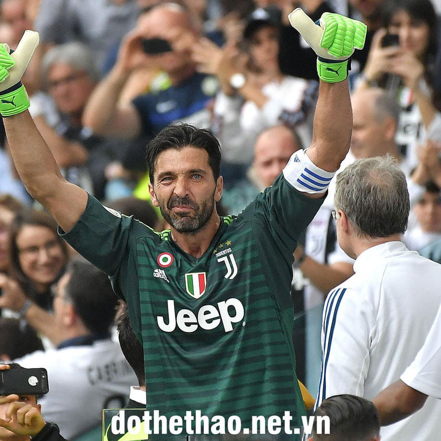 Gianluigi-Buffon-cau-thu-bong-da-gia-nhat