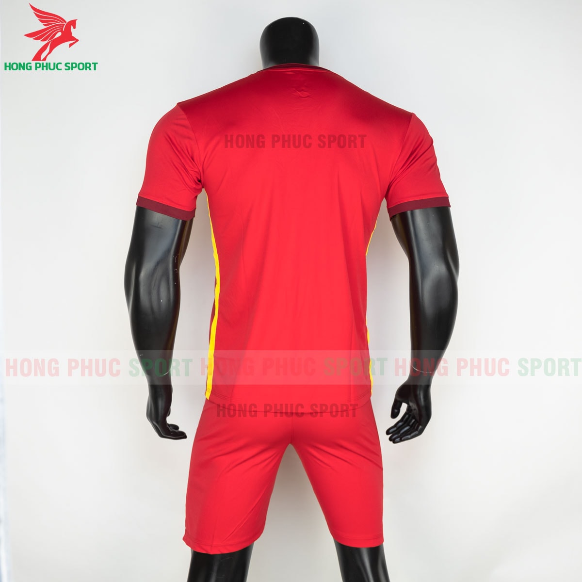 ao-bong-da-tuyen-Viet-Nam-2021-san-nha-6