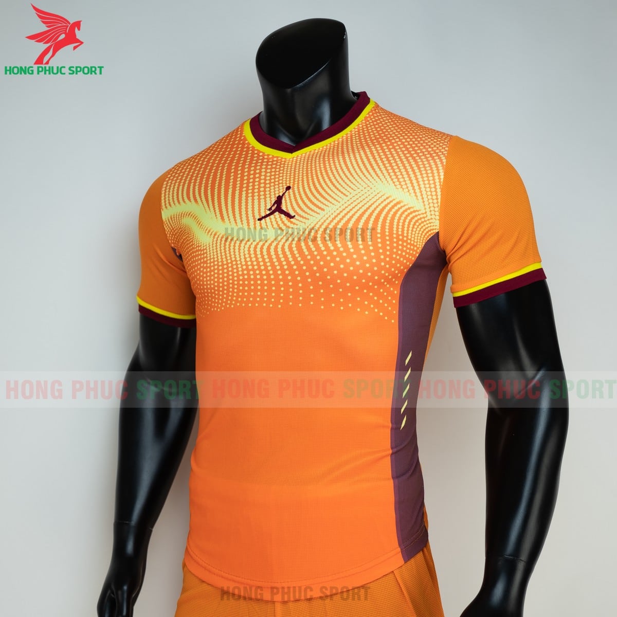 ao-bong-chuyen-khong-logo-Jordan-Wave-màu-cam-2 (2) ao-bong-chuyen-khong-logo-Jordan-Wave-màu-cam-2 (2)