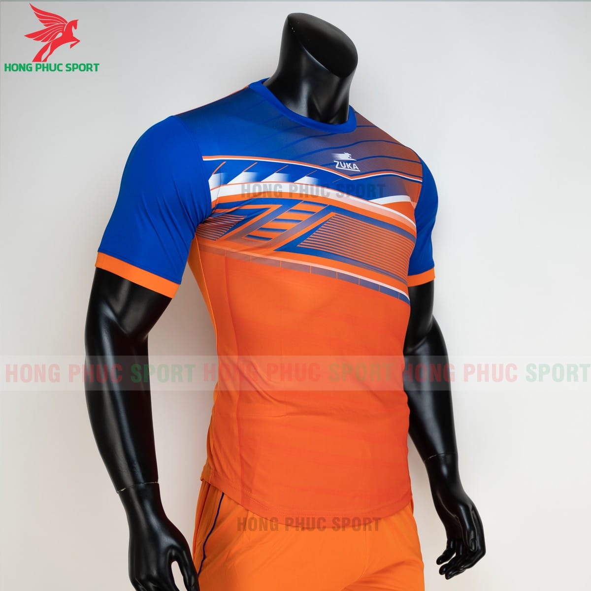 ao-bong-da-khong-logo-Zuka-01-mau-cam-5