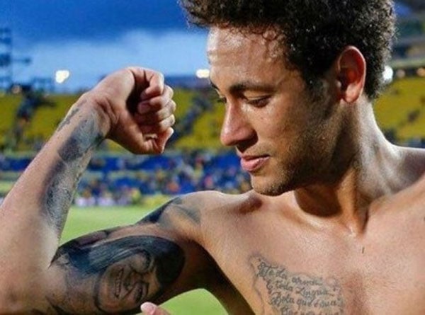 Khám phá tủ giày Neymar JR  Những mẫu giày Nike đặc biệt  Neymar Sport